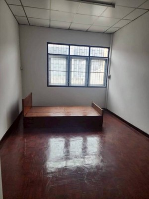 ให้เช่าทาวน์เฮ้าส์เพชรเกษม92 ราคาถูกกว่าตลาด! ใกล้รพ.เกษมราษฎร์ บางแค