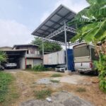 ขายที่ดินราคาถูก พร้อมบ้าน 2 ชั้น 101 ตร.ว. เมืองร้อยเอ็ด ทำเลดีเข้าออกสะดวก ใกล้แหล่งชุมชน และสถานที่สำคัญ โทร 063-2825635