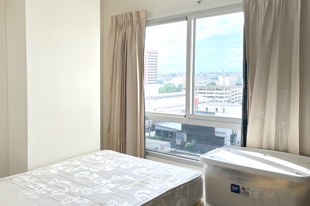 ขายคอนโด Lumpini ville Ramkhamhaeng 44 ตึก A หัวหมาก บางกะปิ 63 ตร.ม. 2 ห้องนอน ติด the mall โทร 0989692369